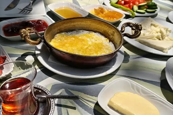 Ihlamuraltı Cafe - Resim 3