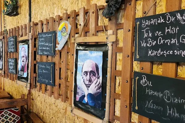 Ihlamuraltı Cafe - Resim 4