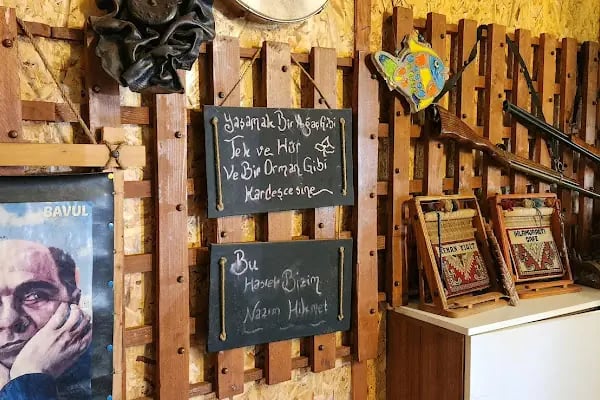 Ihlamuraltı Cafe - Resim 15