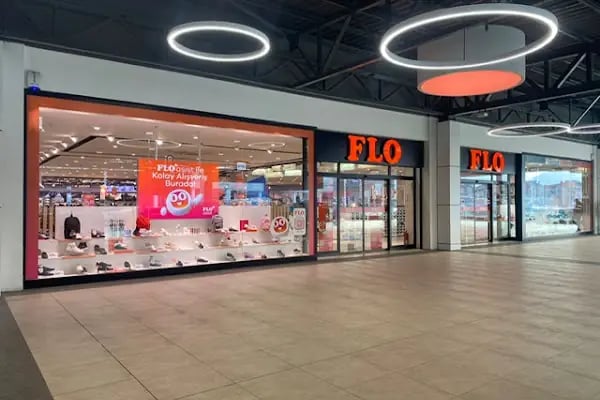FLO Bursa İnegöl AVM Mağazası - Resim 10