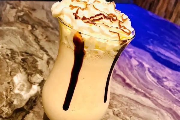 Moon light cafe - Resim 6