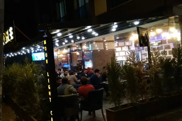 Moon light cafe - Resim 14