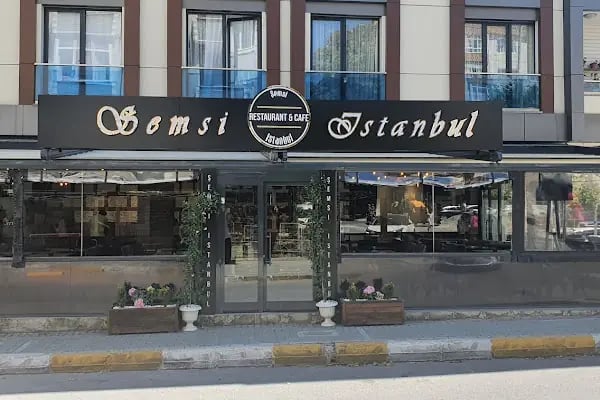 Moon light cafe - Resim 10
