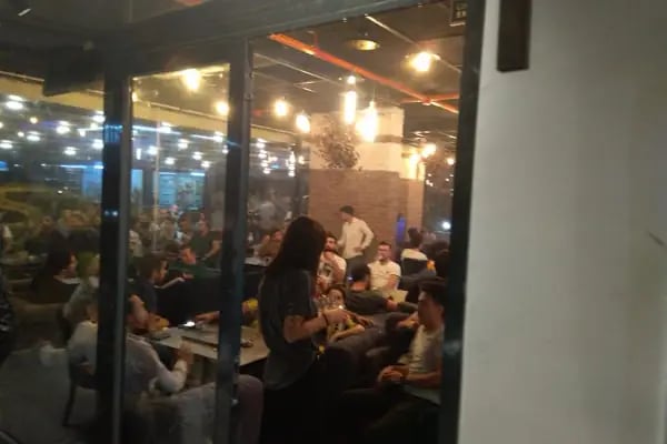 Moon light cafe - Resim 11