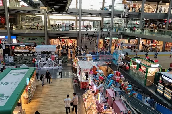 Avcılar Pelican Mall - Resim 3