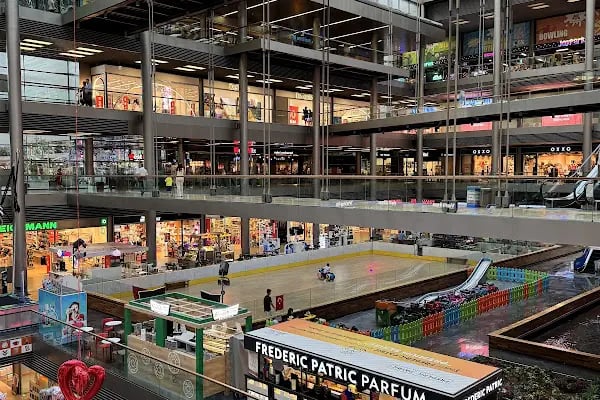 Avcılar Pelican Mall - Resim 18
