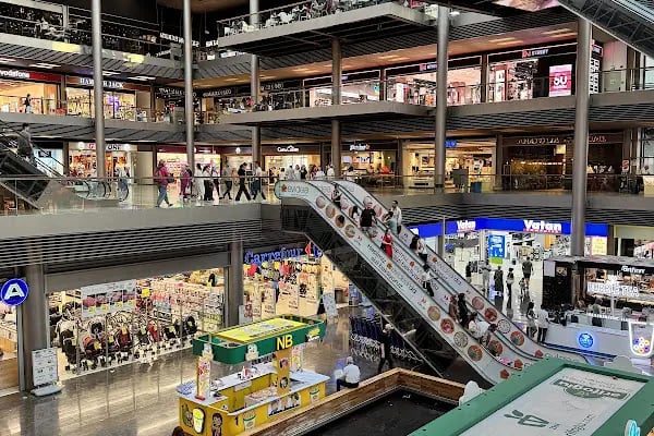 Avcılar Pelican Mall - Resim 11