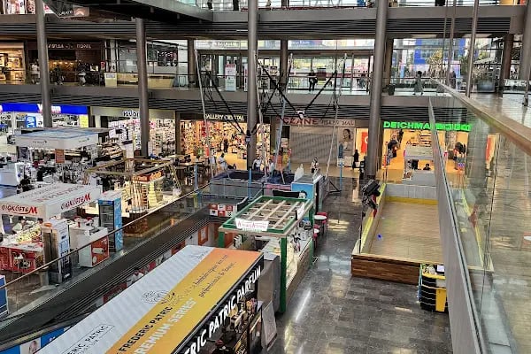 Avcılar Pelican Mall - Resim 5