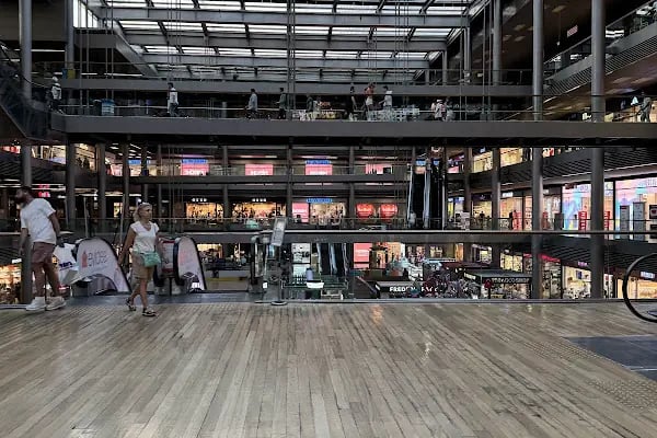 Avcılar Pelican Mall - Resim 20