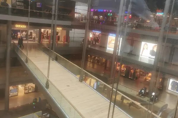 Avcılar Pelican Mall - Resim 4