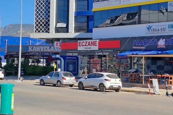 YAZAN ECZANESİ (APOTHEKE - PHARMACY - АПТЕКА) - Resim 3
