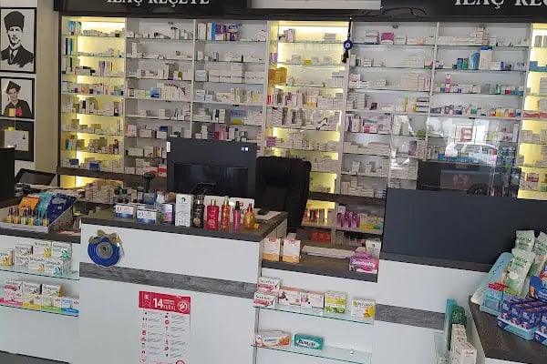 YAZAN ECZANESİ (APOTHEKE - PHARMACY - АПТЕКА) - Resim 2