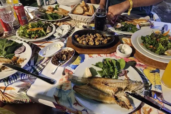 Hülya'nın Yeri Balık Restaurant - Resim 9