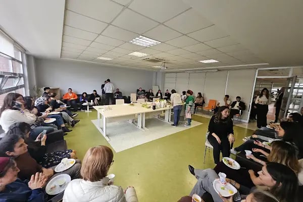 Antalya Büyükşehir Belediyesi Özel Eğitim Okulu ve Rehabilitasyon Merkezi - Resim 1