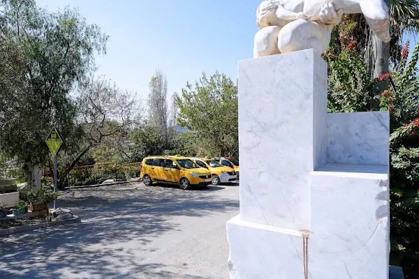 GÜMÜŞLÜK DOLMUŞ DURAĞI - Resim 14