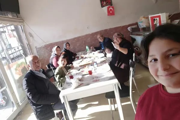 Meşhur Adıyaman Çiğköftecisi Ömer Aybak Ve Pekşen Şalgam Evi - Resim 17