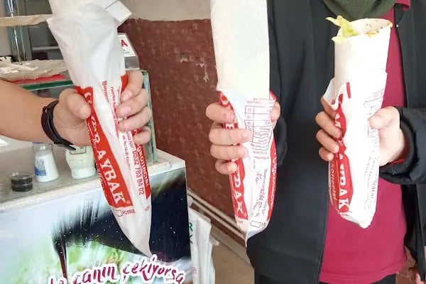 Meşhur Adıyaman Çiğköftecisi Ömer Aybak Ve Pekşen Şalgam Evi - Resim 19