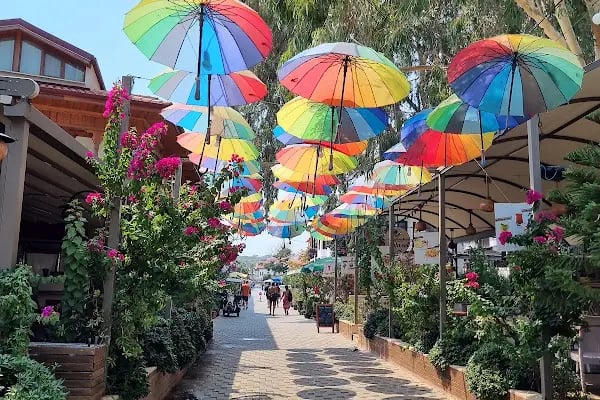 Azmak Nehri Restorantları - Resim 19