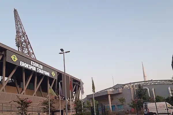 Esenler Kapalı Yüzme Havuzu - Resim 4