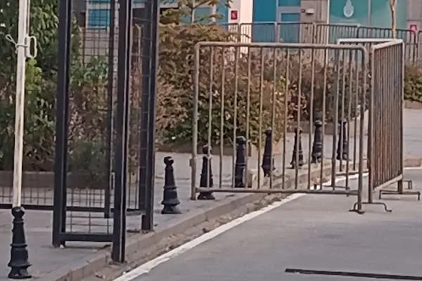 Esenler Kapalı Yüzme Havuzu - Resim 10