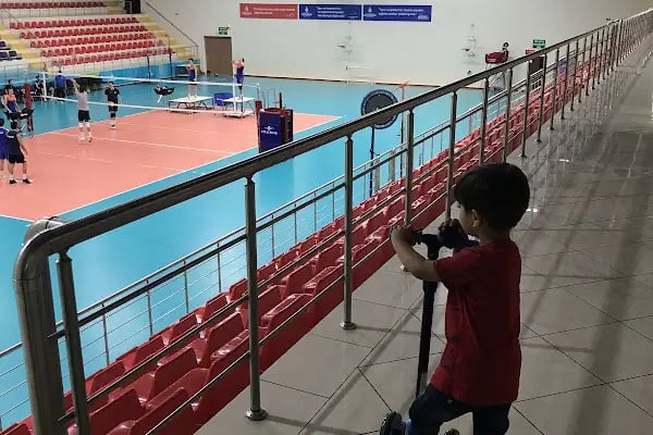 Esenler Kapalı Yüzme Havuzu - Resim 15