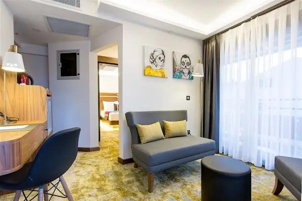 HAY Hotel Alsancak - Resim 4