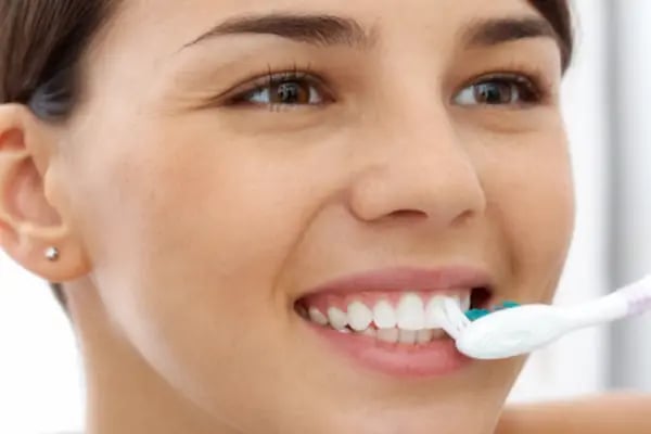 Dentagora Ağız ve Diş Sağlığı Polikliniği Bayraklı Şubesi - Resim 10