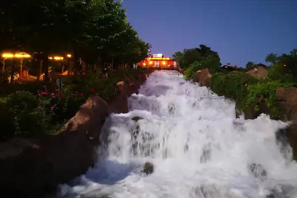 Kernek Meydanı - Resim 10