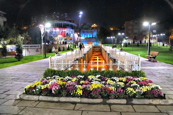Kernek Meydanı - Resim 12