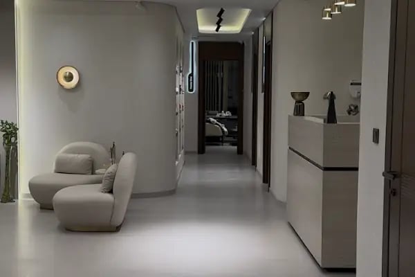 Dental Gallery Ağız ve Diş Sağlığı Polikiniği - Resim 1