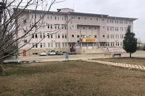 ŞEHİT NURCAN KARAKAYA ANADOLU LİSESİ(ŞENKAL) - Resim 1