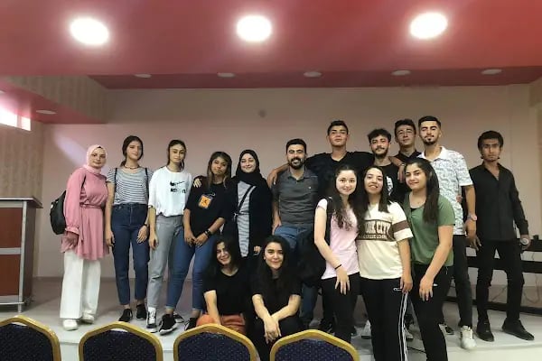 ŞEHİT NURCAN KARAKAYA ANADOLU LİSESİ(ŞENKAL) - Resim 8