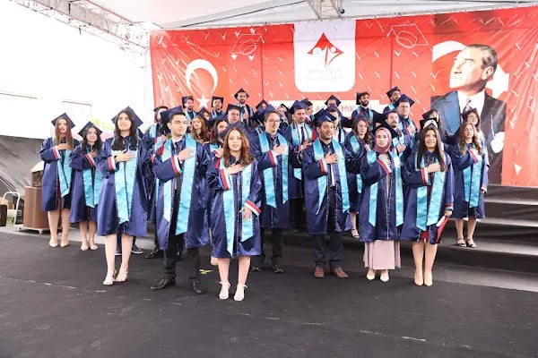 Yüksek İhtisas Üniversitesi - 100. Yıl Yerleşkesi (Tıp Fakültesi) - Resim 20