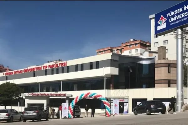 Yüksek İhtisas Üniversitesi - 100. Yıl Yerleşkesi (Tıp Fakültesi) - Resim 2