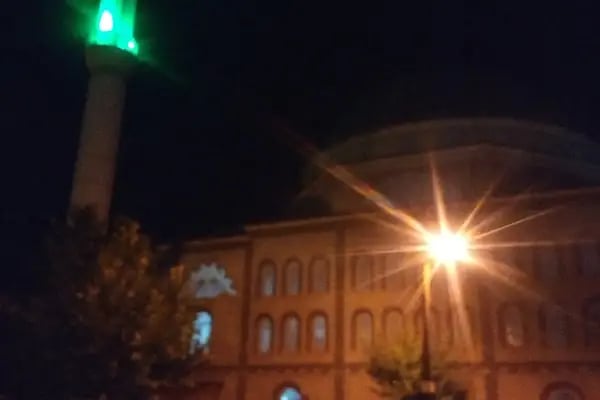 Akhisar Cami - Resim 14