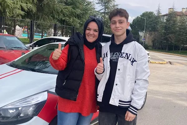 ÖZEL BAŞİSKELE PALANDÖKEN MOTORLU TAŞITLAR SÜRÜCÜ KURSU - Resim 2