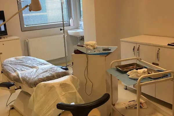 Welfare Abroad | FUE Hair Transplant and Cosmetic Surgery - Resim 2
