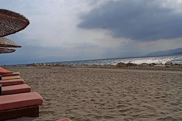 Bursa Büyükşehir Belediyesi Burfaş Mudanya Plajı - Resim 12
