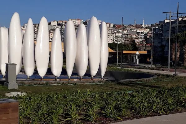 Mithatpaşa Parkı - Resim 4
