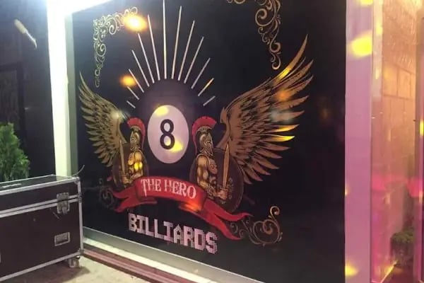 THE HERO Billiards - Resim 14