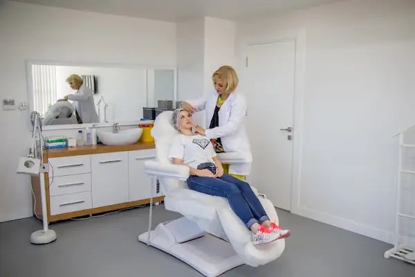 Oximed Life Plastik, Rekonstrüktif ve Estetik Cerrahi, Güzellik Merkezi - Resim 7