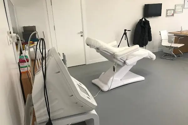 Oximed Life Plastik, Rekonstrüktif ve Estetik Cerrahi, Güzellik Merkezi - Resim 9