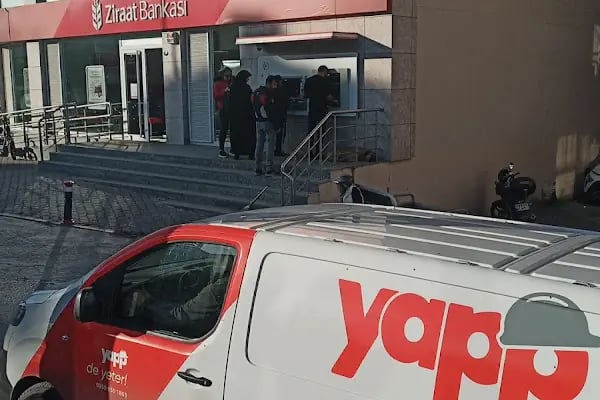 Ziraat Bankası Altındağ/İzmir Şubesi - Resim 3