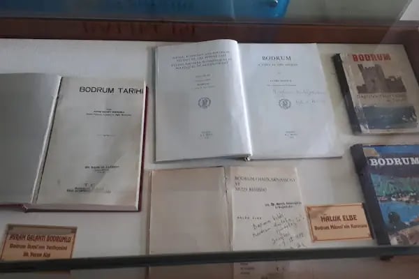 Bodrum Halk Kütüphanesi Müdürlüğü - Resim 20