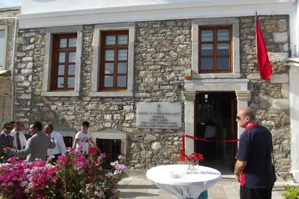 Bodrum Halk Kütüphanesi Müdürlüğü - Resim 2