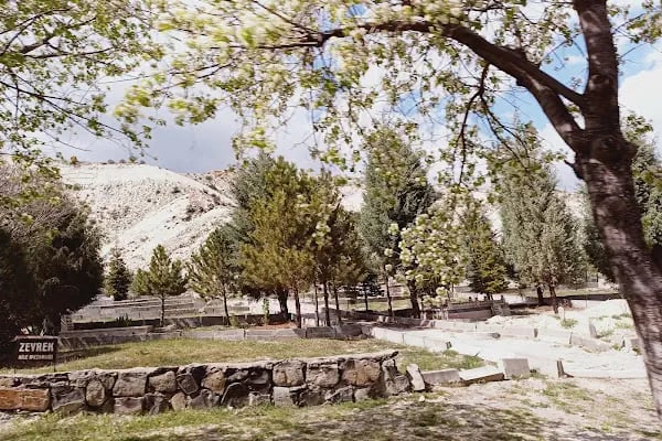 Beypazarı Şehir Mezarlığı - Resim 9