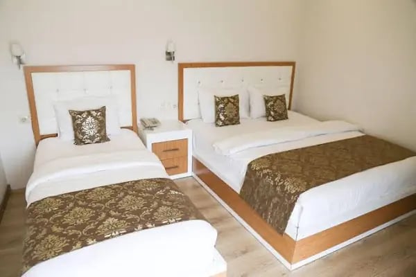 Cebeciler Otel - Resim 15