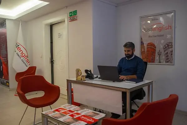 Just English Dil Okulları Bursa-FSM Bulvarı - Resim 17