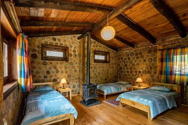 Pine Garden Camping&amp;Restaurant - Resim 2
