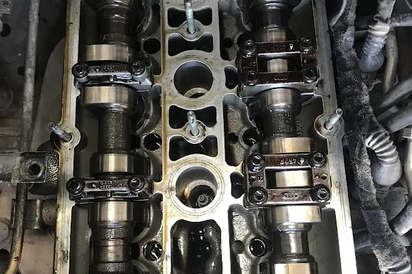 ELİT GARAGE AKŞEHİR BMW MERCEDES VOLKSWAGEN AUDİ SEAT SKODA RANGE ROVER FORD OTO TAMİR BAKIM SERVİSİ YEDEK PARÇA - Resim 3